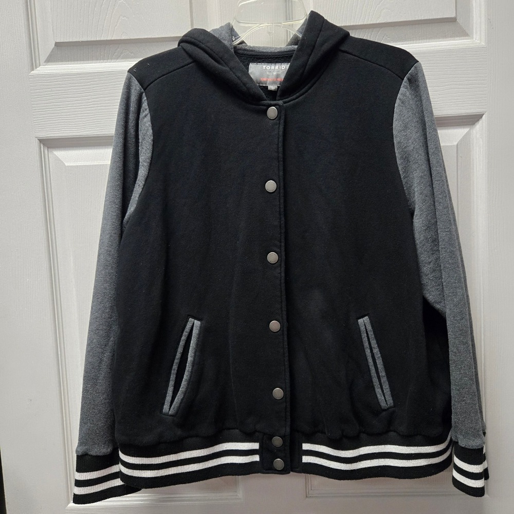 Torrid Womens Black Grey Hooded Varsity Snap Front Jacket Sweatshirt X521